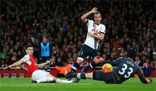 示了两队之 示了两队之